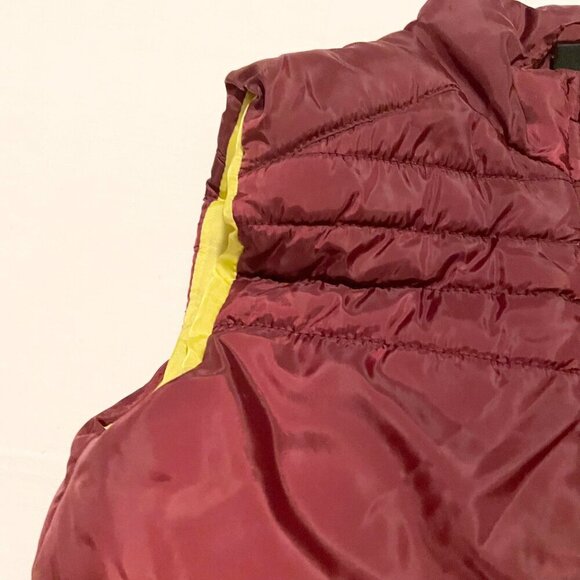 Calvin Klein Kids Boys Vest Size 5 - Picture 4 of 16